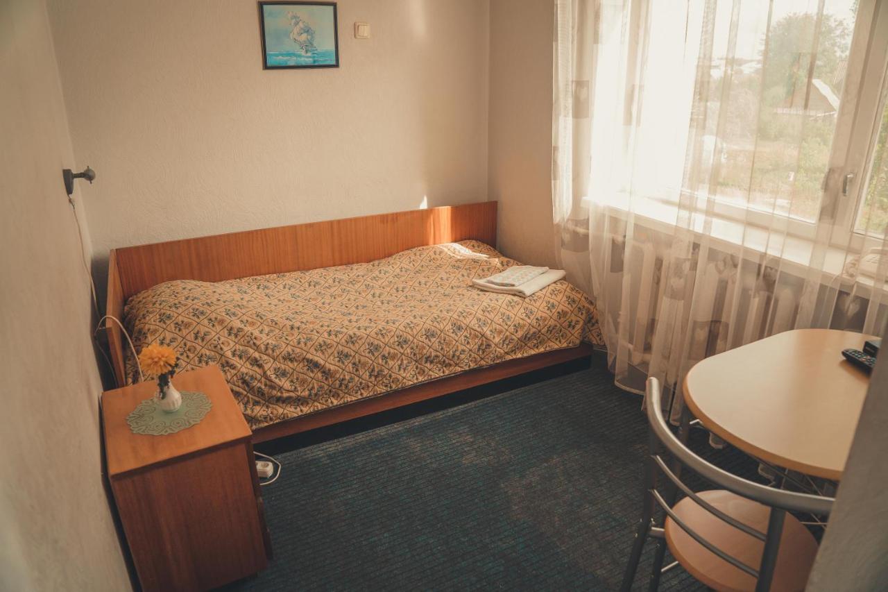 Hotell Paeaesuke Johvi Exterior photo