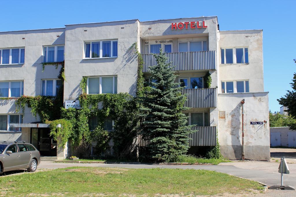 Hotell Paeaesuke Johvi Exterior photo